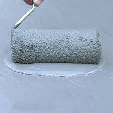 Для покраски водонепроницаемой мембраны требуются какие-либо специальные инструменты?